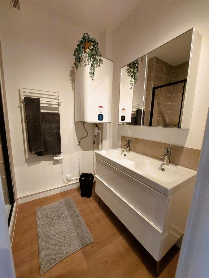 Champon - Lumineux 2 Chambres Avec Garage Prive - Tram A 1 Min Grenoble Eksteriør bilde